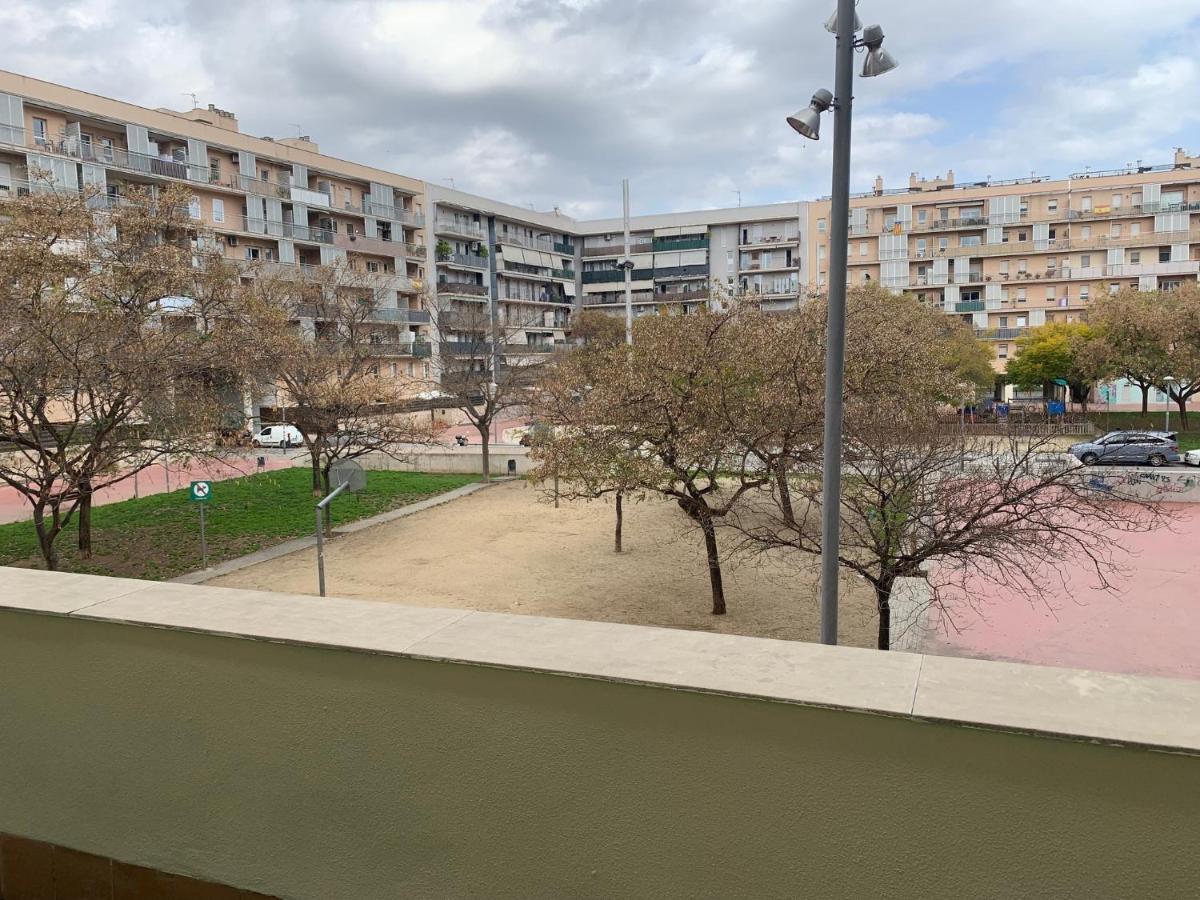 Espectacular Piso Con Fascinante Terraza Near Barcelona Sant Adria de Besos Exterior photo